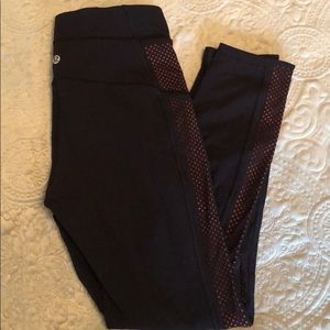 Lululemon cropped pants